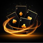Cartas de póker con un diseño dorado y fondo negro representando el juego online y el rng